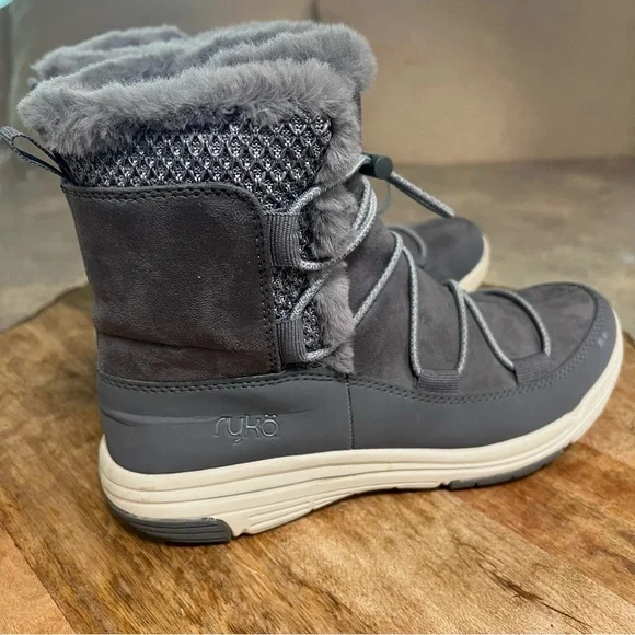 Ryka Women's Aubonne Faux Fur Charcoal Bungee Laces Winter Trail Hiking Boots 8M - Picture 7 of 11